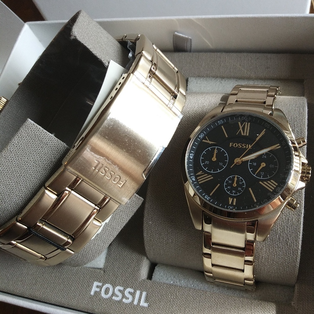 Fossil Couple Gift Set Chronograph Gold Watch - Picture 5 of 5